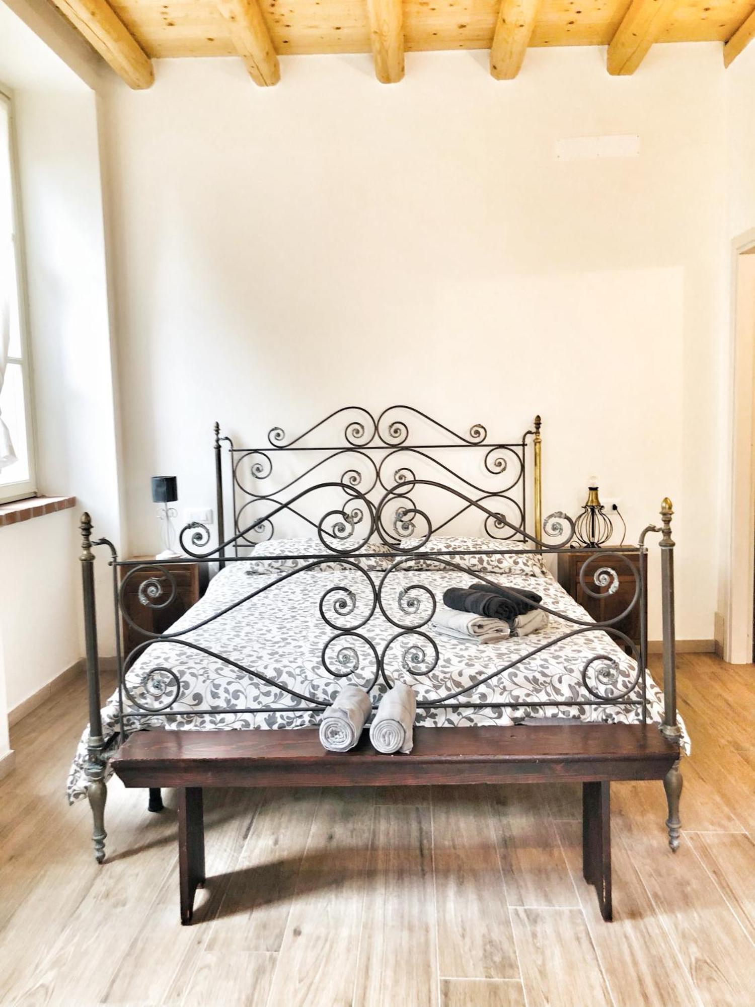 Casa Barteei Bed & Breakfast Monte Isola Ngoại thất bức ảnh