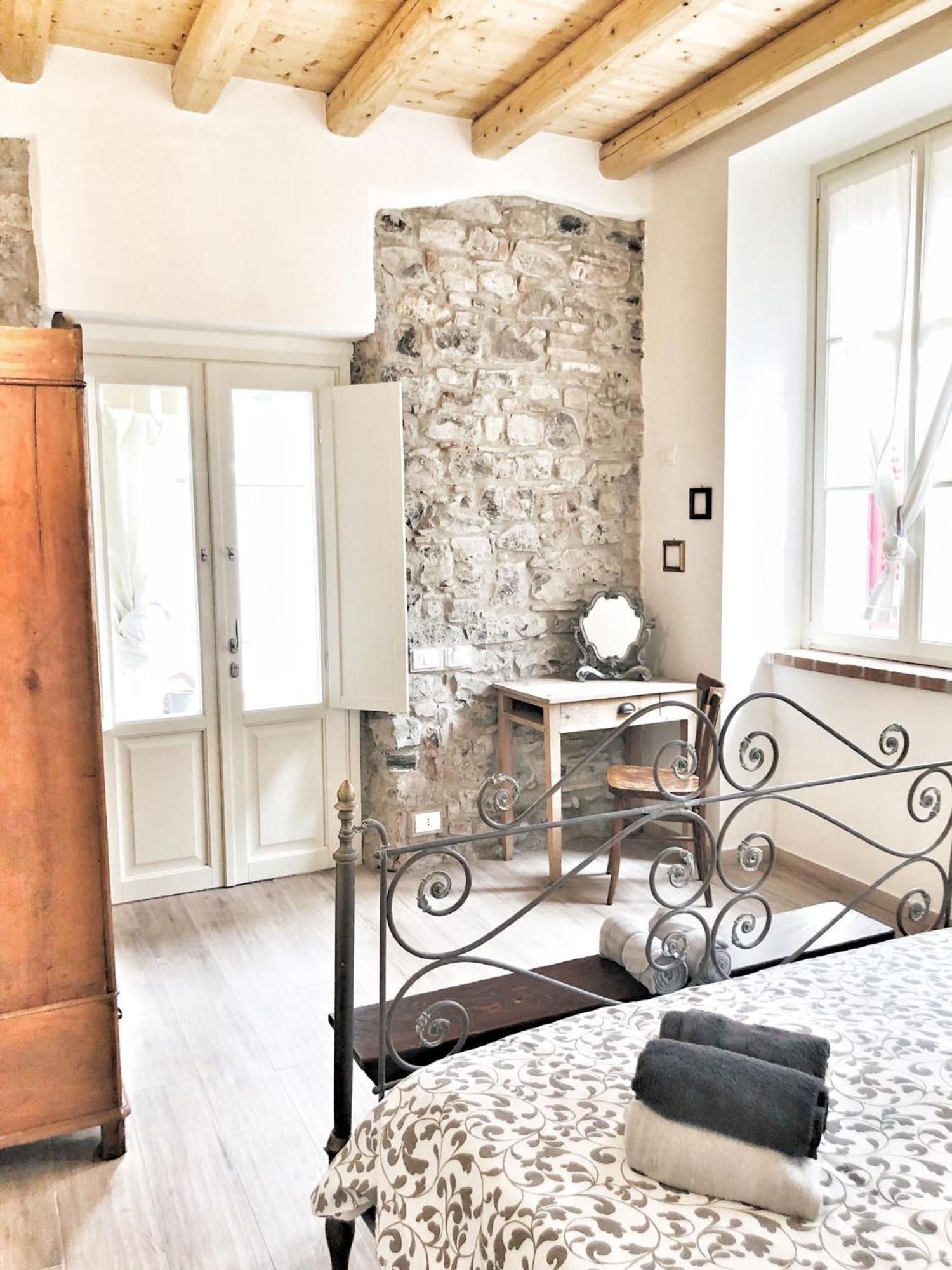 Casa Barteei Bed & Breakfast Monte Isola Ngoại thất bức ảnh